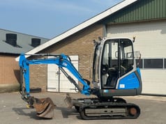 Wacker Neuson ET24 mini excavator, side view