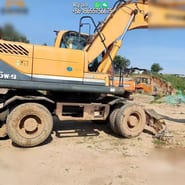 2010 Hyundai R210W-9 wheel excavator side view