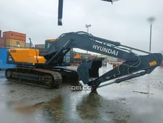 2026 Hyundai 215L SMART crawler excavator side view