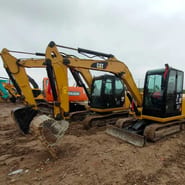 2020 Caterpillar 305.5E crawler excavator, side view 2020 Caterpillar 305.5E crawler excavator, side view