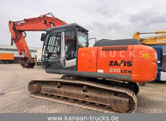 2008 Hitachi Zaxis 250LCN crawler excavator, side view