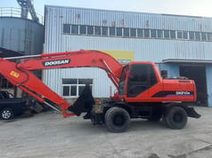 2022 Doosan DH210W wheel excavator, side profile view 2022 Doosan DH210W wheel excavator, side profile view