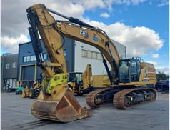 2021 Caterpillar 352 crawler excavator, front-side view