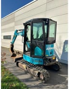 2017 Airman AX26U-6A CR mini excavator, side view