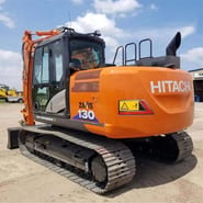 Hitachi Zaxis 130 crawler excavator, rear three-quarter view Hitachi Zaxis 130 crawler excavator, rear three-quarter view