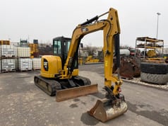 2016 Caterpillar 305E2 crawler excavator, front three-quarter view 2016 Caterpillar 305E2 crawler excavator, front three-quarter view