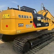 2020 Caterpillar 320DL paletli ekskavatör arka üç çeyrek görünüm 2020 Caterpillar 320DL paletli ekskavatör arka üç çeyrek görünüm
