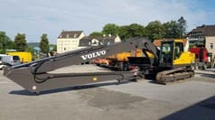 2013 Volvo EC250DNL crawler excavator, side view with long reach boom
