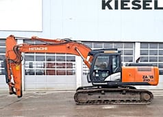 2016 Hitachi Zaxis 210 LC-5 crawler excavator side view