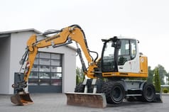 2020 Liebherr 910 COMPACT LITRONIC Escavadora de Rodas 2020 Liebherr 910 COMPACT LITRONIC Escavadora de Rodas