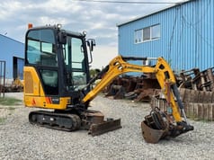 2021 LiuGong 9018F mini excavator, side view 2021 LiuGong 9018F mini excavator, side view