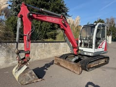 Wacker Neuson 5002 RDV mini excavator, side view