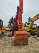 2018 Hitachi ZX250 crawler excavator, front view of bucket and boom 2018 Hitachi ZX250 crawler excavator, front view of bucket and boom
