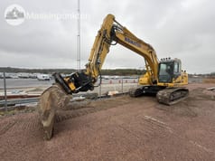 2022 Komatsu PC210LC-11 Гусеничный экскаватор