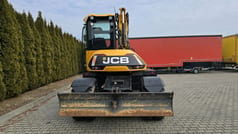 2016 JCB Hydradig 110W wheel excavator, front view with blade