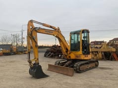 2014 Yanmar VIO50-U mini excavator, front three-quarter view