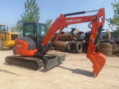 2023 Kubota KX163 mini excavator, side profile view 2023 Kubota KX163 mini excavator, side profile view