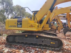 Excavadora de orugas Komatsu PC220-8 de 2018 vista lateral