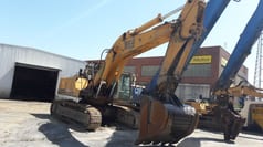 2001 Liebherr R954 B crawler excavator, side view
