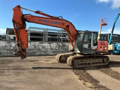 2009 Hitachi Zaxis 180LCN crawler excavator, side view 2009 Hitachi Zaxis 180LCN crawler excavator, side view