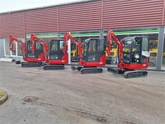 2025 Mole M20 mini excavators in a row 2025 Mole M20 mini excavators in a row