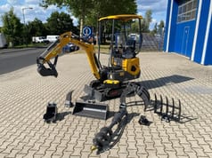 Berger Kraus BK1000JSR mini excavator with accessories