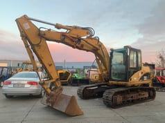 2005 Caterpillar 312C crawler excavator, side view 2005 Caterpillar 312C crawler excavator, side view
