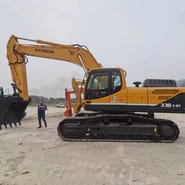 2021 Hyundai R330 LC-9T crawler excavator, side profile view 2021 Hyundai R330 LC-9T crawler excavator, side profile view