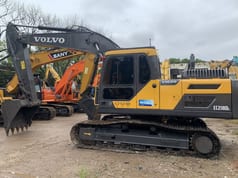 2013 Volvo EC200DL crawler excavator, side view 2013 Volvo EC200DL crawler excavator, side view