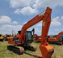 Hitachi Zaxis 120 crawler excavator, side view