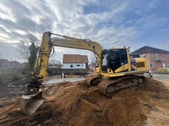 2023 Komatsu PC170LC-11EO crawler excavator side view 2023 Komatsu PC170LC-11EO crawler excavator side view