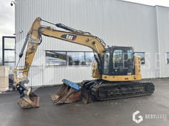 2018 Caterpillar 315FLCR crawler excavator, side profile view