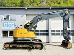 2011 Volvo ECR235CL crawler excavator, side view