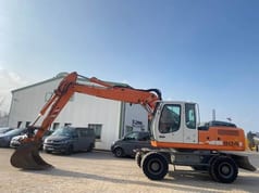 2012 Liebherr A904 C LITRONIC wheel excavator side view 2012 Liebherr A904 C LITRONIC wheel excavator side view