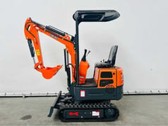 2025 RTE CRE102 mini excavator, front three-quarter view