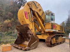 1999 Liebherr R984 B LITRONIC crawler excavator, front three-quarter view 1999 Liebherr R984 B LITRONIC crawler excavator, front three-quarter view