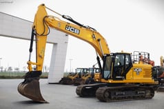 2021 JCB 220X crawler excavator, side profile view