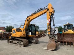 2015 Liebherr 914 Compact crawler excavator, side view