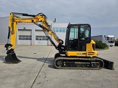 2022 JCB 86C-2T crawler excavator, side view 2022 JCB 86C-2T crawler excavator, side view