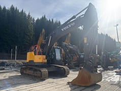 2019 Volvo ECR355EL crawler excavator, side view