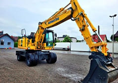 2016 Komatsu PW160-8 wheel excavator, side view