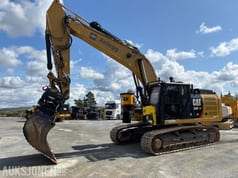 2018 Caterpillar 330F crawler excavator, side view