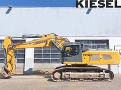 2018 Liebherr R956 LC crawler excavator, side view 2018 Liebherr R956 LC crawler excavator, side view