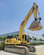 2023 Komatsu PC460-8 crawler excavator side view