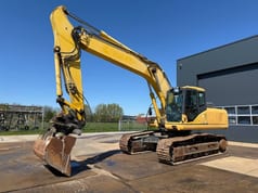 2005 Komatsu PC290NLC-7K crawler excavator, side view