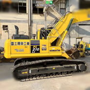2014 Komatsu PC210LC crawler excavator side view