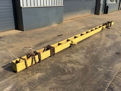 Evenaar beam attachment, high-angle view Evenaar beam attachment, high-angle view