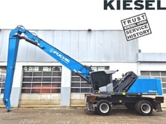 2020 Fuchs MHL360 F material handler, side profile view 2020 Fuchs MHL360 F material handler, side profile view