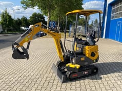 Berger Kraus BK1000JSR mini excavator, side view Berger Kraus BK1000JSR mini excavator, side view