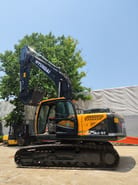 Hyundai R225LC-9T crawler excavator, side profile view Hyundai R225LC-9T crawler excavator, side profile view
